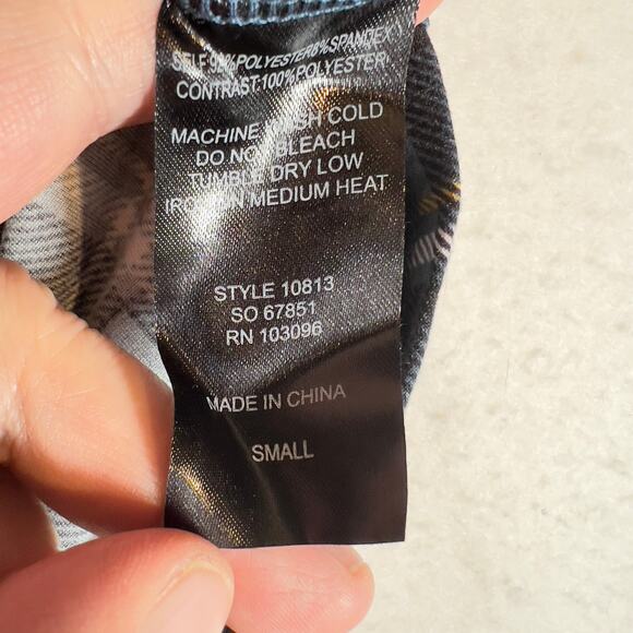 Discreet Button Flannel Shirt Hoodie Woman S Blue Plaid Drawstring Cozy Cuddle - Picture 5 of 10